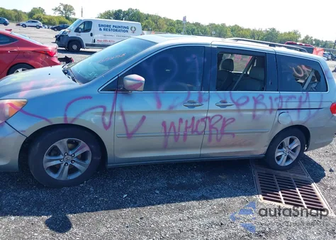 2008 Honda Odyssey Touring from USA, damaged, VIN 5FNRL38978B033190